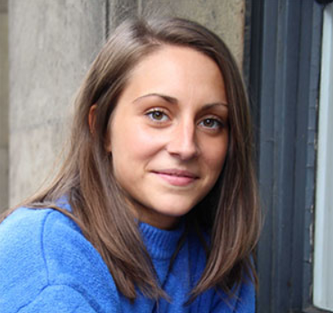Caroline a réussi son examen d'esthétique avec www.jury-central-esthetique.be